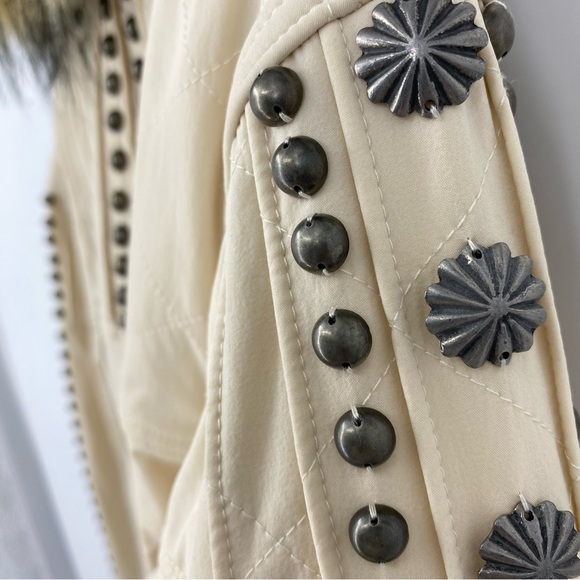 Double D Ranch “Racing Clouds” Studded Jacket in Bone | Size S | NEW - Picture 9 of 13